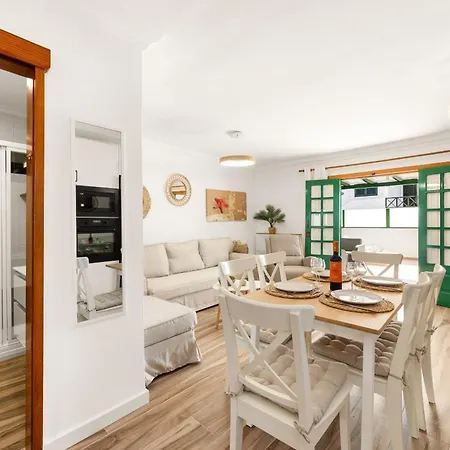 Casahost Casa Arrocha Playa * פוארטו דל כרמן